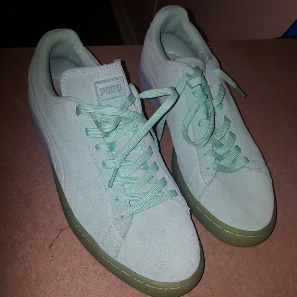 Shoes